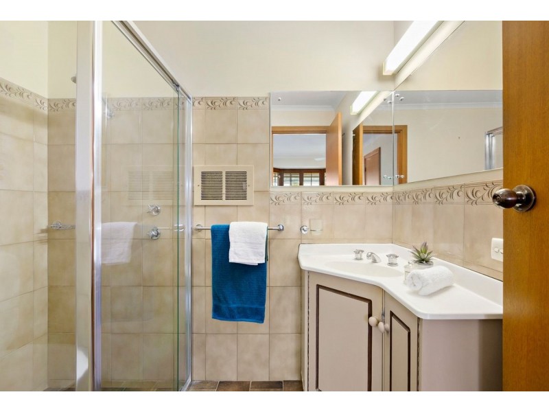 1A Errington Street, North Plympton SA 5037