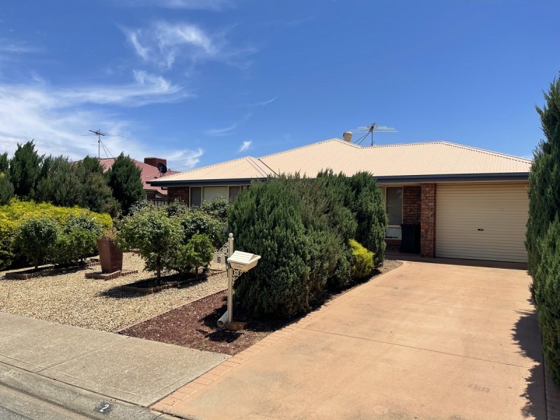 2 Selway Place, Evanston Park SA 5116