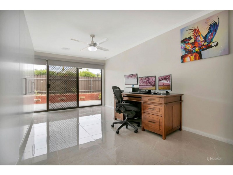 33 Stithians Drive, Gawler East SA 5118