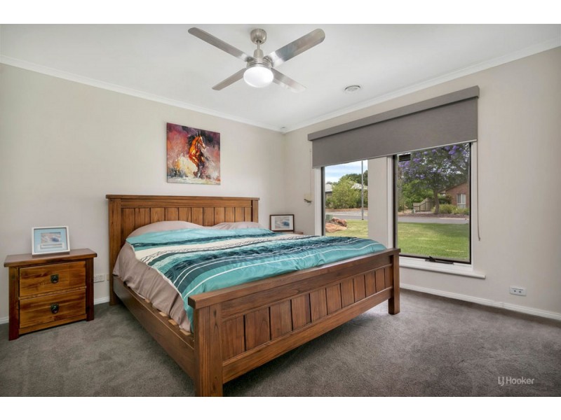 33 Stithians Drive, Gawler East SA 5118