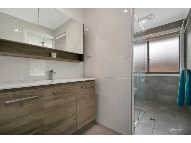 33 Stithians Drive, Gawler East SA 5118