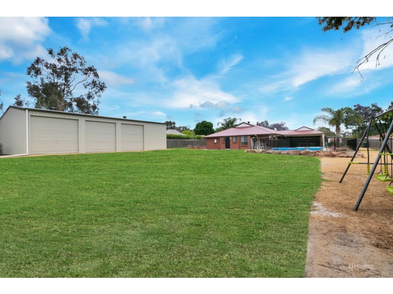 33 Stithians Drive, Gawler East SA 5118