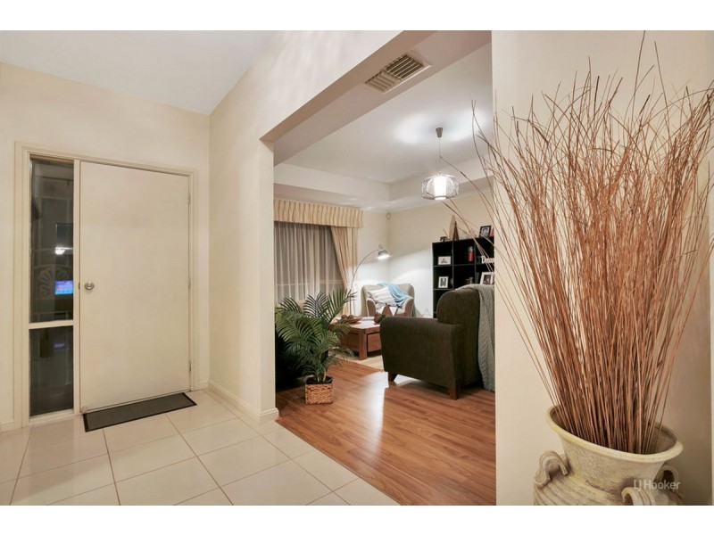 10 Greaves Court, Evanston Park SA 5116