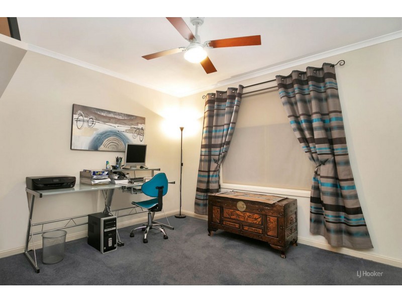 10 Greaves Court, Evanston Park SA 5116