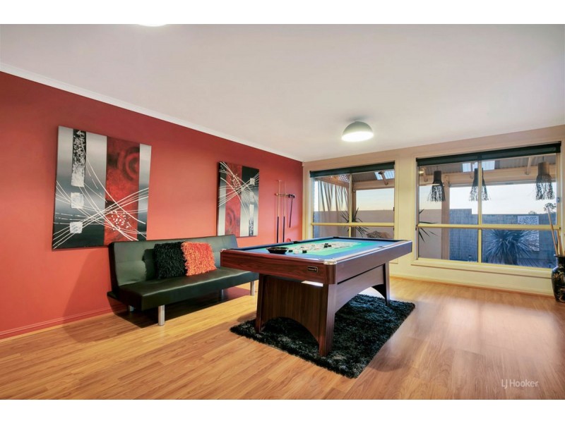 10 Greaves Court, Evanston Park SA 5116