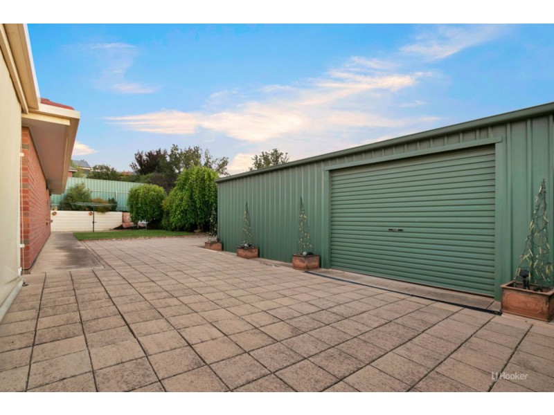 10 Greaves Court, Evanston Park SA 5116