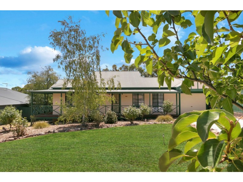 7 Gosling Court, Williamstown SA 5351