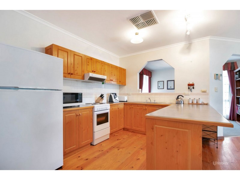 7 Gosling Court, Williamstown SA 5351