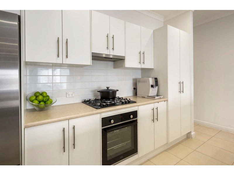 4/135 Sanctuary Drive, Mawson Lakes SA 5095