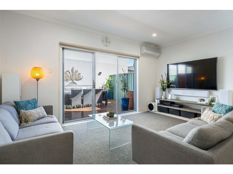 4/135 Sanctuary Drive, Mawson Lakes SA 5095