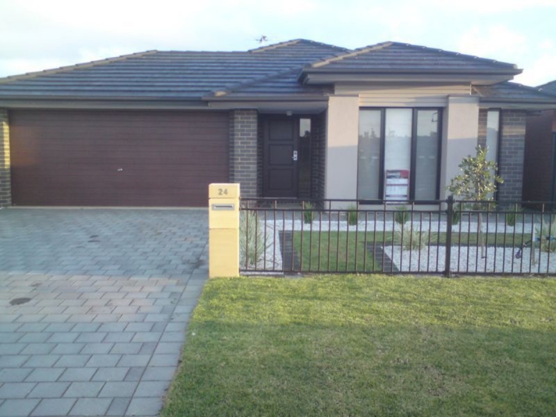 24 Oregon Avenue, Andrews Farm SA 5114