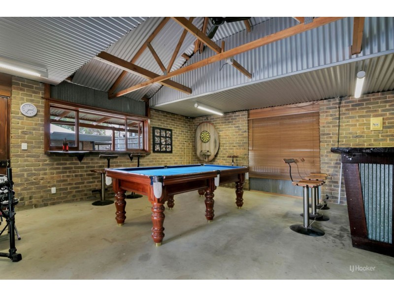 16 Austin Crescent, Cockatoo Valley SA 5351