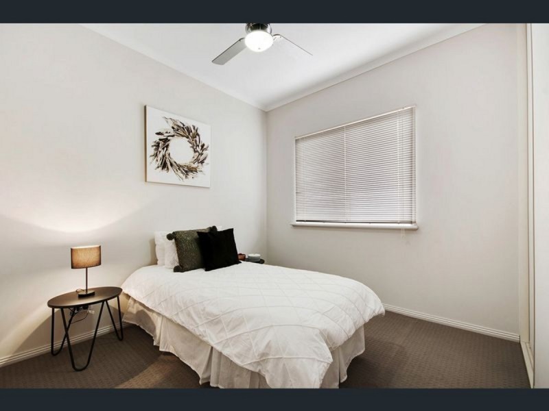 6 Salmon Gum Crescent, Blakeview SA 5114