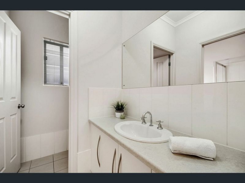 6 Salmon Gum Crescent, Blakeview SA 5114