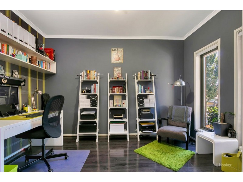 10 McEwen Road, Evanston Gardens SA 5116