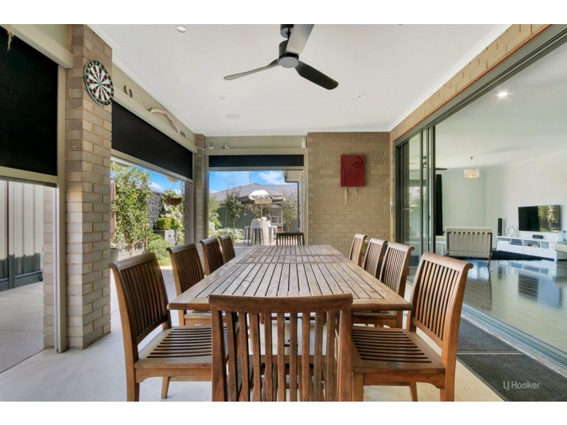 10 McEwen Road, Evanston Gardens SA 5116