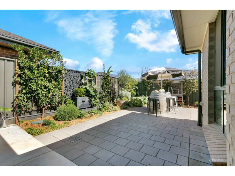 10 McEwen Road, Evanston Gardens SA 5116