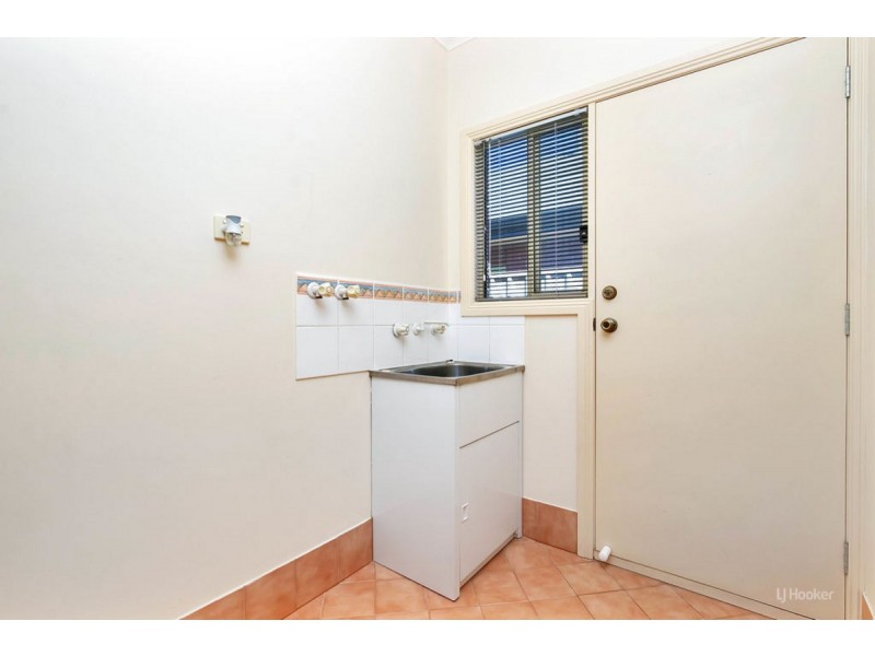 9 Gerlach Grove, Evanston Park SA 5116