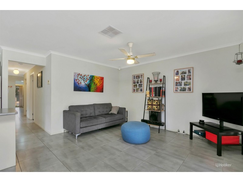 8 Glenrowan Street, Andrews Farm SA 5114
