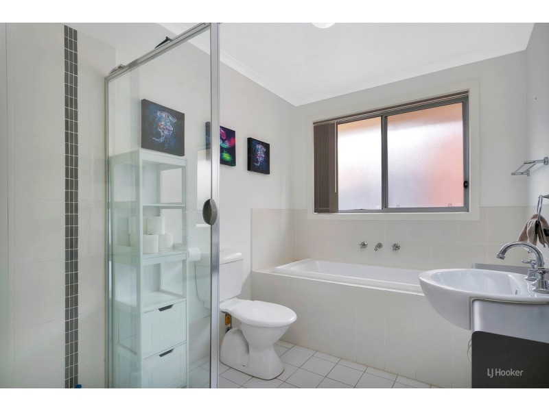 8 Glenrowan Street, Andrews Farm SA 5114