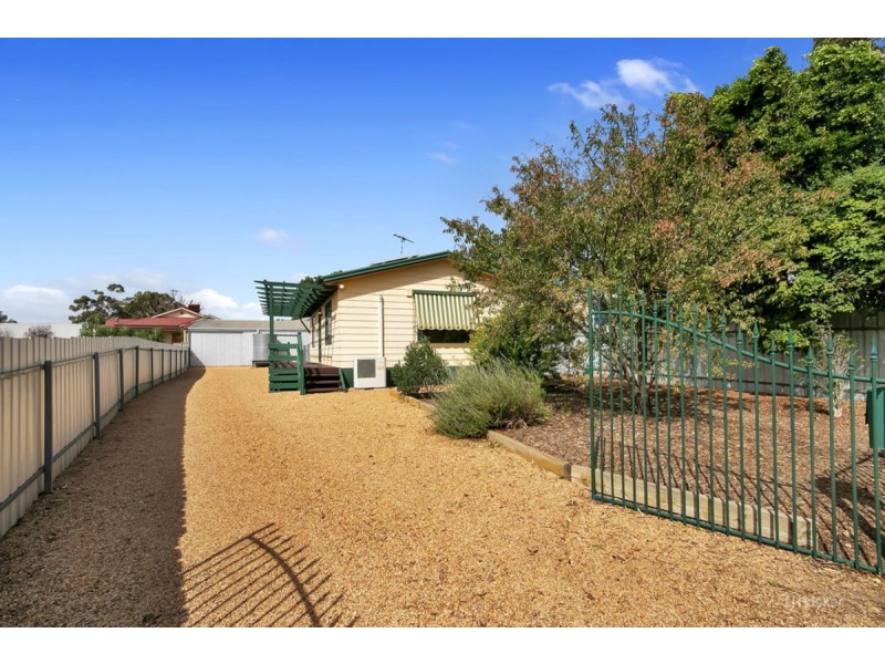 24 Haines Road, Willaston SA 5118