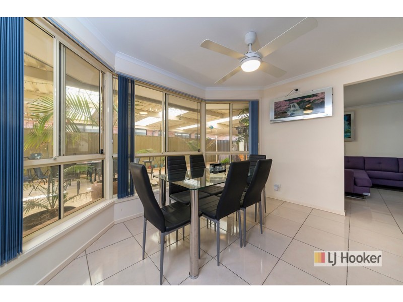 164 President Avenue, Andrews Farm SA 5114