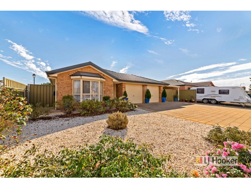 164 President Avenue, Andrews Farm SA 5114