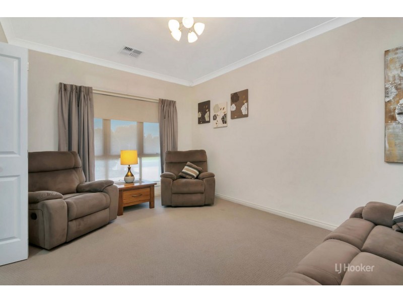 19 Haywood Court, Evanston Gardens SA 5116