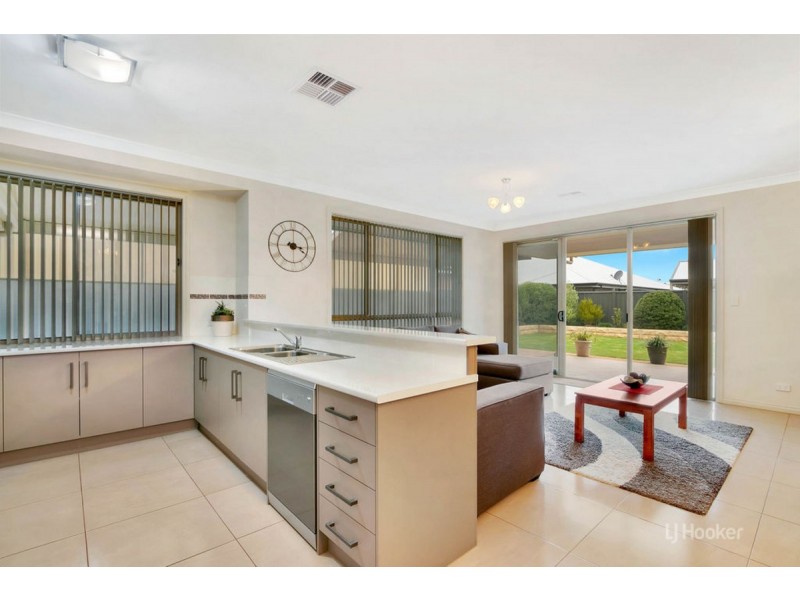 19 Haywood Court, Evanston Gardens SA 5116