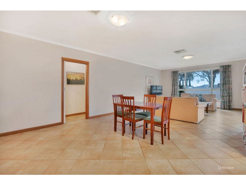 23 Angas Avenue, Evanston Park SA 5116