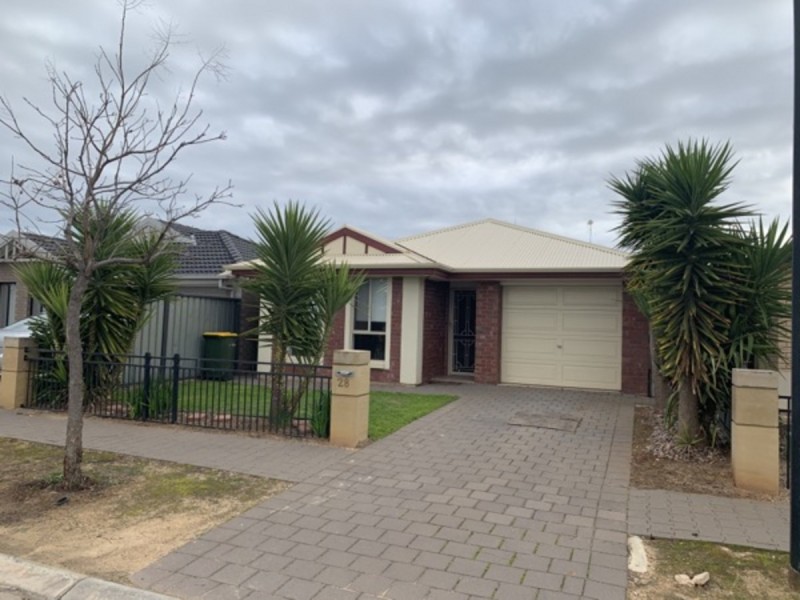 28 Riesling Crescent, Andrews Farm SA 5114