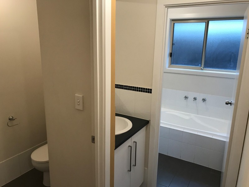 28 Riesling Crescent, Andrews Farm SA 5114