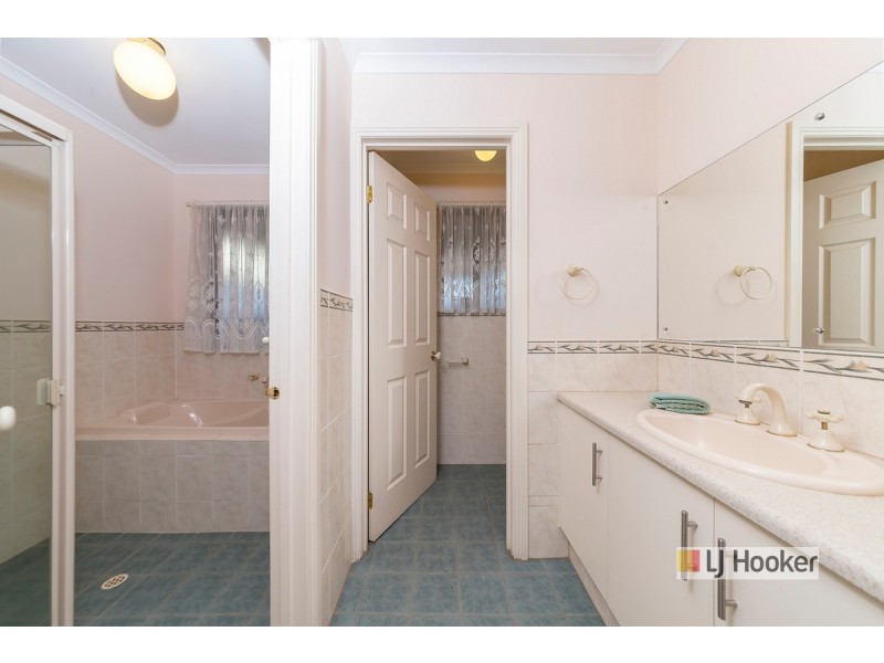 3 Clift Close, Evanston SA 5116