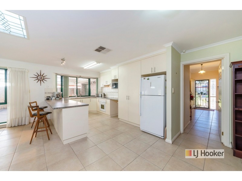 3 Clift Close, Evanston SA 5116