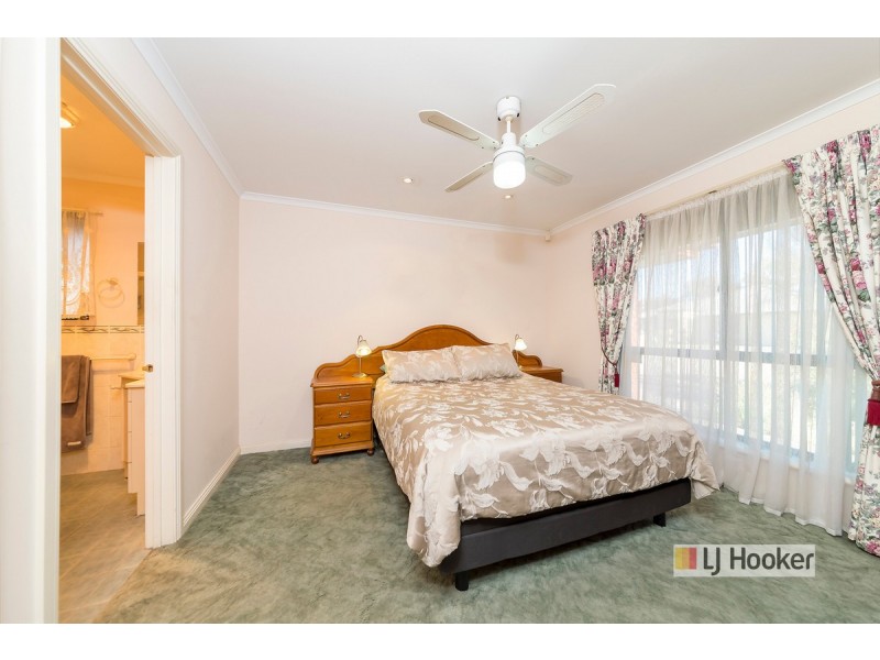 3 Clift Close, Evanston SA 5116