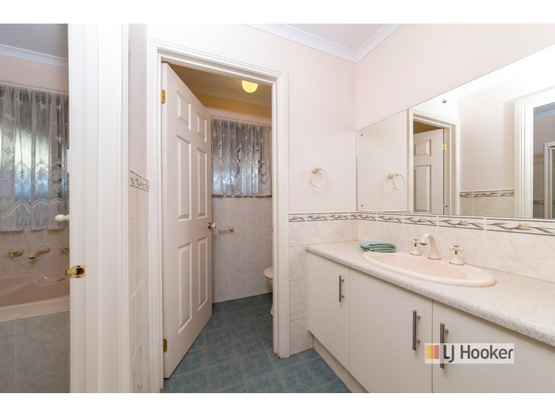 3 Clift Close, Evanston SA 5116