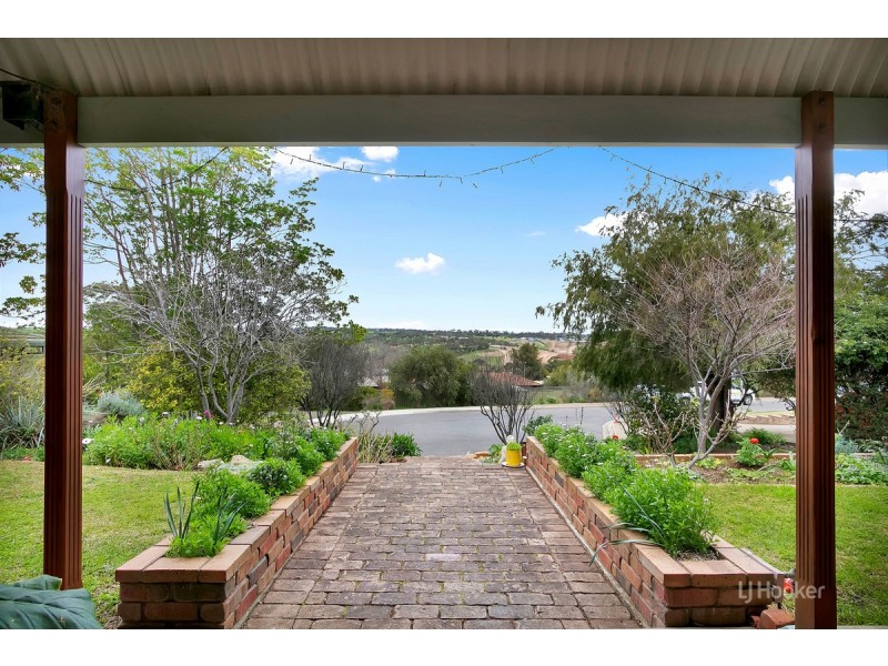 8 Noack Road, Gawler East SA 5118