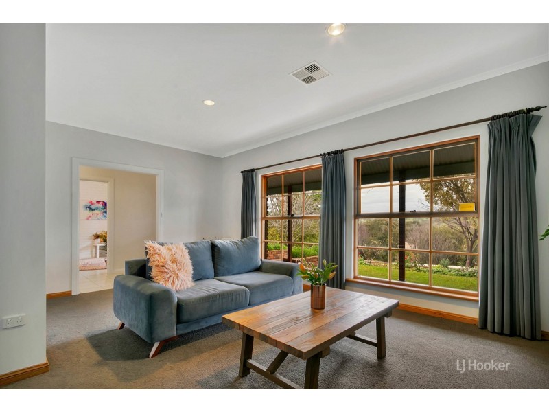 8 Noack Road, Gawler East SA 5118