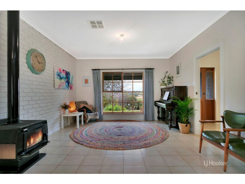 8 Noack Road, Gawler East SA 5118