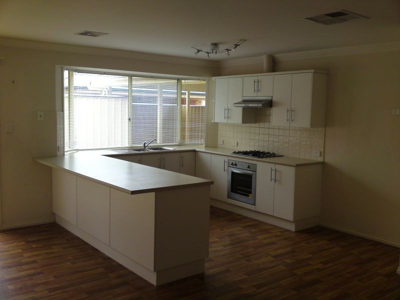 10 Challen Court, Evanston Park SA 5116