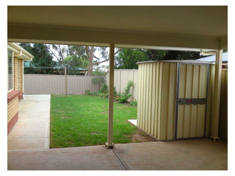 10 Challen Court, Evanston Park SA 5116