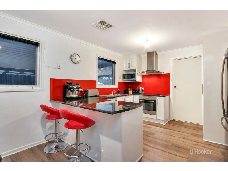 10 Hawker Crescent, Elizabeth East SA 5112