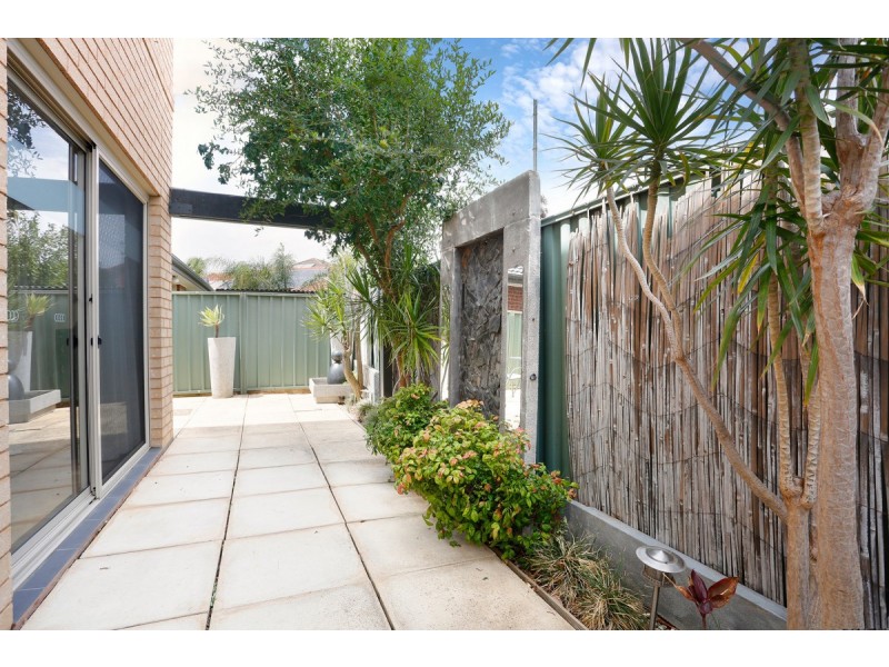 9 Reunion Lane, Mawson Lakes SA 5095