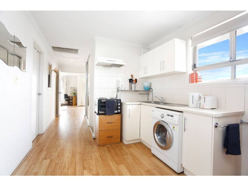 9 Reunion Lane, Mawson Lakes SA 5095