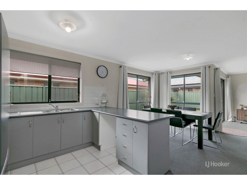 14 Osborne Street, Evanston Gardens SA 5116