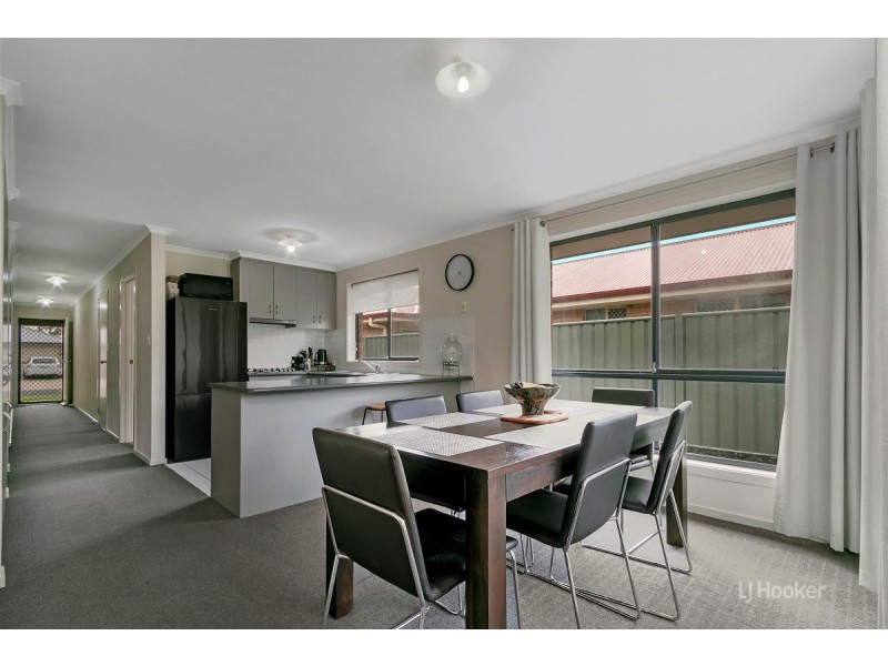 14 Osborne Street, Evanston Gardens SA 5116