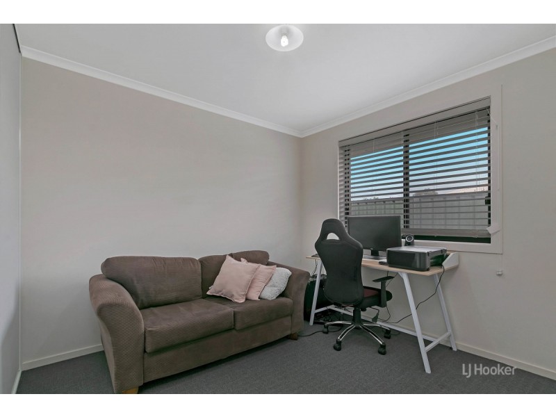 14 Osborne Street, Evanston Gardens SA 5116