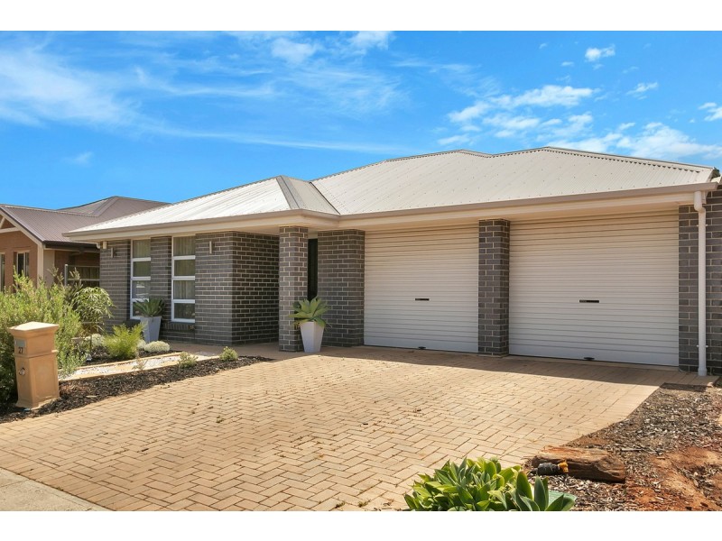 27 Dyson Street, Evanston SA 5116