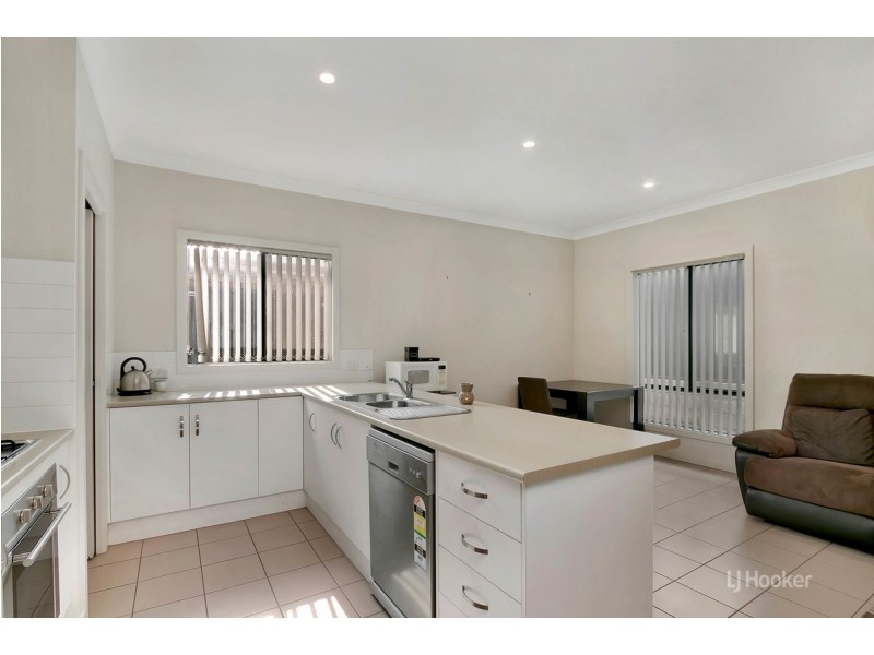 10 Teviot Place, Blakeview SA 5114