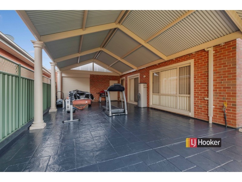 10 Chapman Court, Mawson Lakes SA 5095
